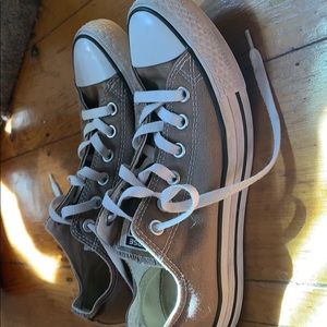 Great condition Converse